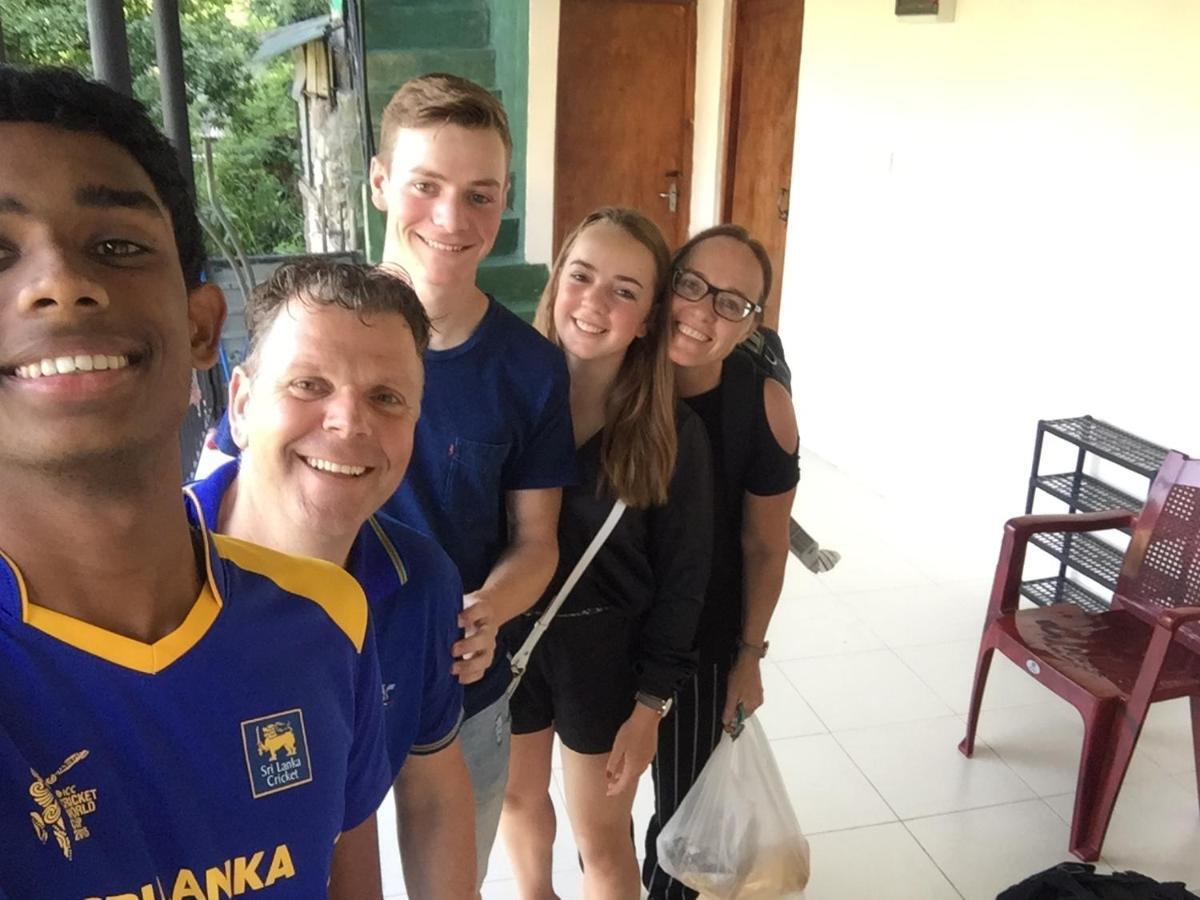 Kandy Dilruk Homestay Εξωτερικό φωτογραφία